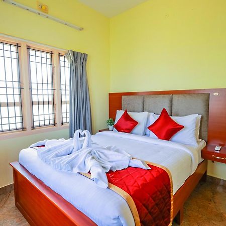 Hotel Bluemoon Tirunelveli Exterior photo