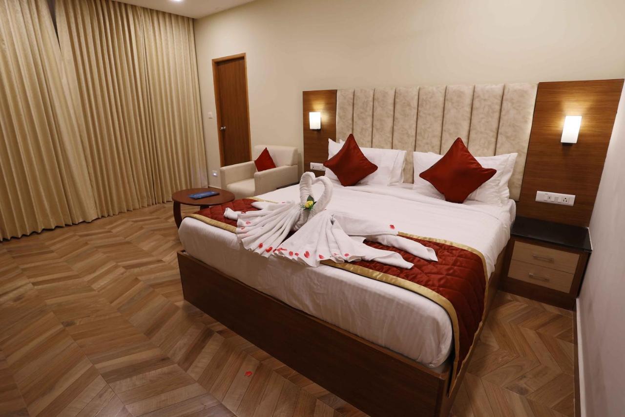 Hotel Bluemoon Tirunelveli Exterior photo